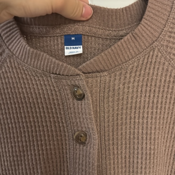 Old Navy Pink Mauve Waffle Knit Long Sleeve Half Button Top - Picture 2 of 4